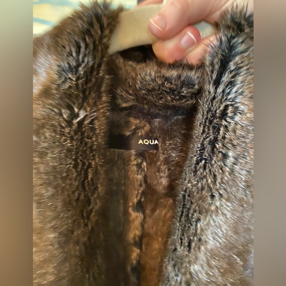 AQUA - Faux Sherling Vest - TWO TONED Black/Caramel - Mint Condition - Picture 3 of 7